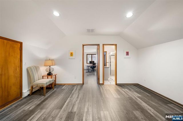 19 Central Avenue, Demarest, NJ 07627