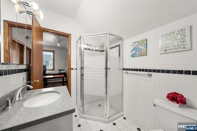 19 Central Avenue, Demarest, NJ 07627