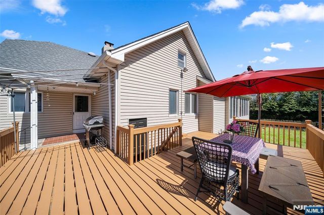 19 Central Avenue, Demarest, NJ 07627