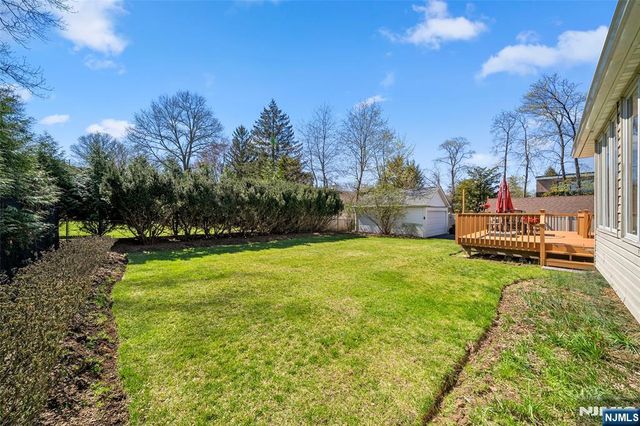 19 Central Avenue, Demarest, NJ 07627