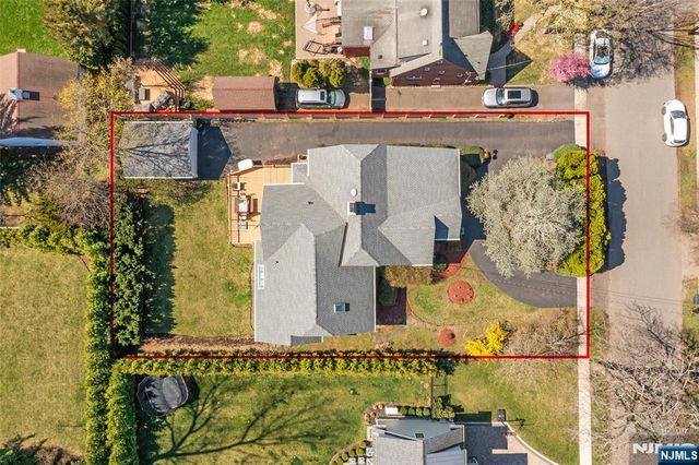 19 Central Avenue, Demarest, NJ 07627