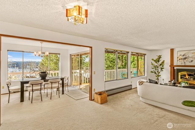 919 207th Avenue NE, Sammamish, WA 98074