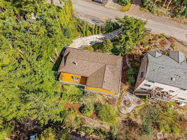 919 207th Avenue NE, Sammamish, WA 98074