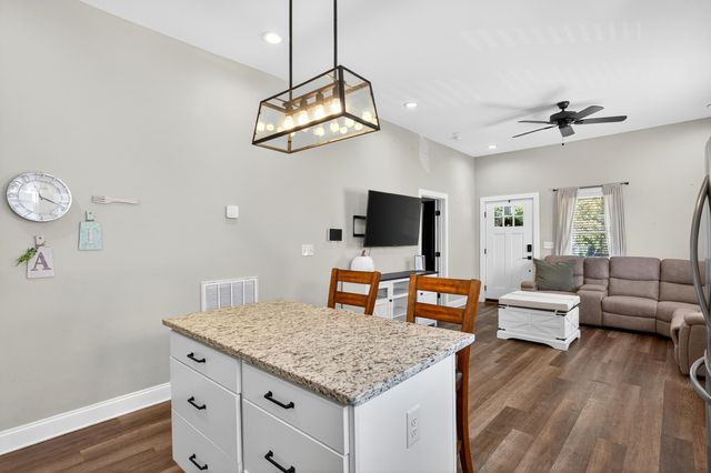 651 Round Street, Woodruff, SC 29388