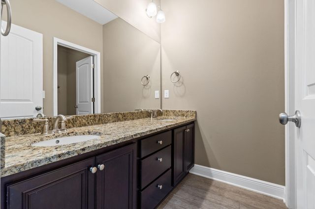 133 DICKENS Drive, Freeport, FL 32439