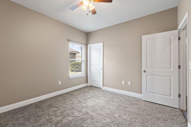 133 DICKENS Drive, Freeport, FL 32439