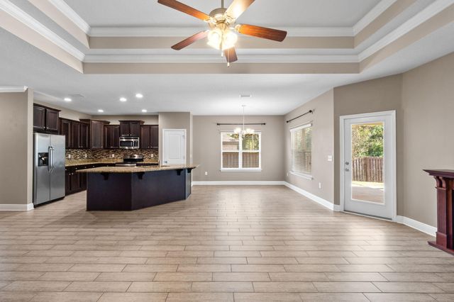 133 DICKENS Drive, Freeport, FL 32439