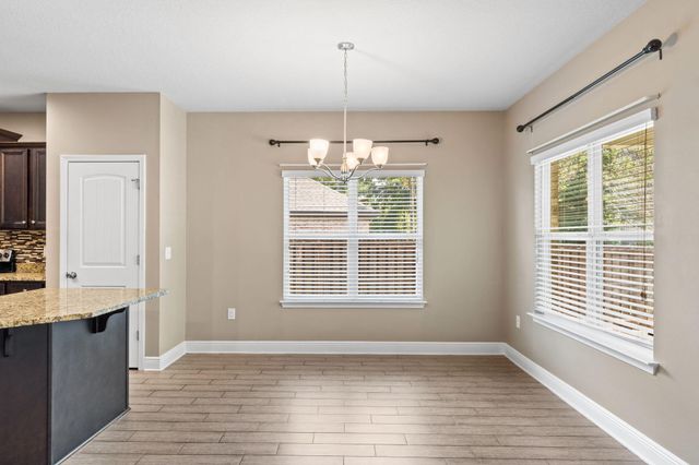 133 DICKENS Drive, Freeport, FL 32439