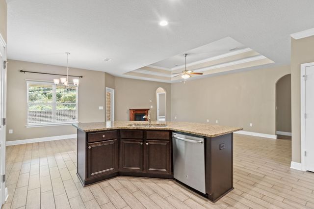 133 DICKENS Drive, Freeport, FL 32439