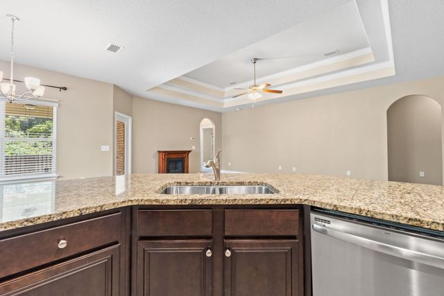 133 DICKENS Drive, Freeport, FL 32439