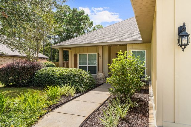 133 DICKENS Drive, Freeport, FL 32439