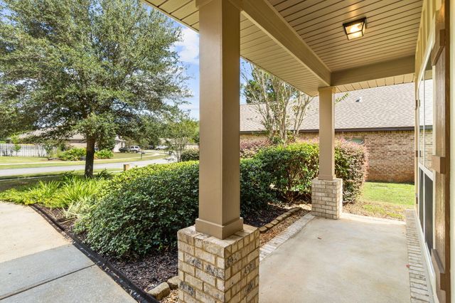 133 DICKENS Drive, Freeport, FL 32439