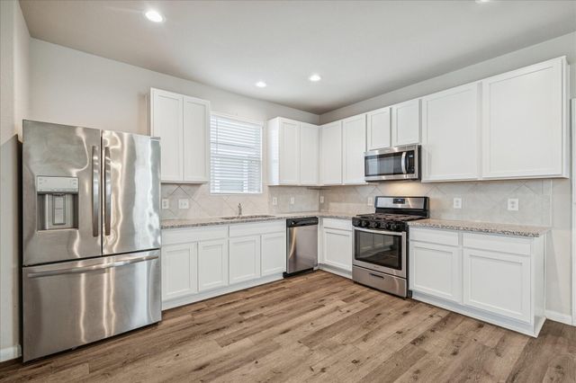 2224 Raider Drive, Conroe, TX 77301