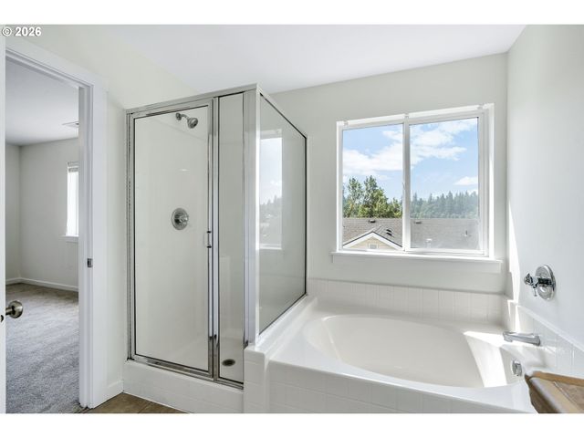 241 Sw 105TH Ter, Portland, OR 97225