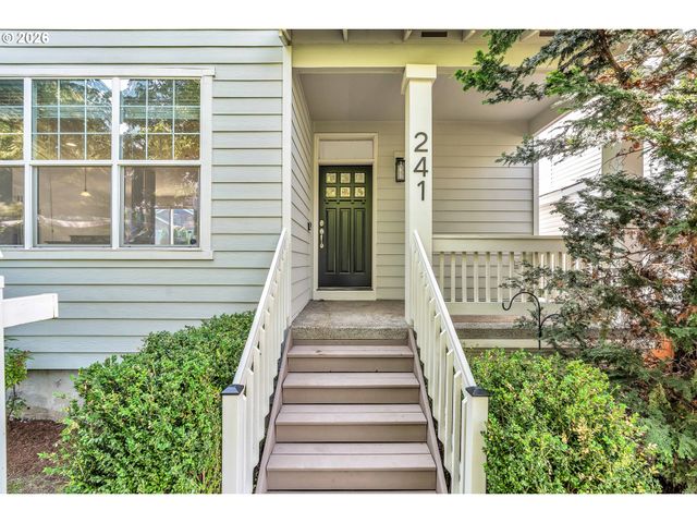 241 Sw 105TH Ter, Portland, OR 97225