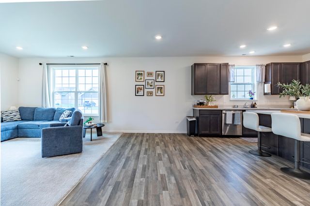 5981 E 116th Avenue, Winfield, IN 46307