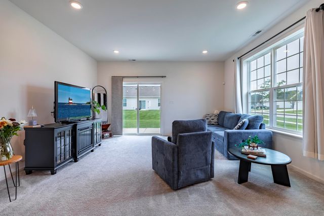 5981 E 116th Avenue, Winfield, IN 46307