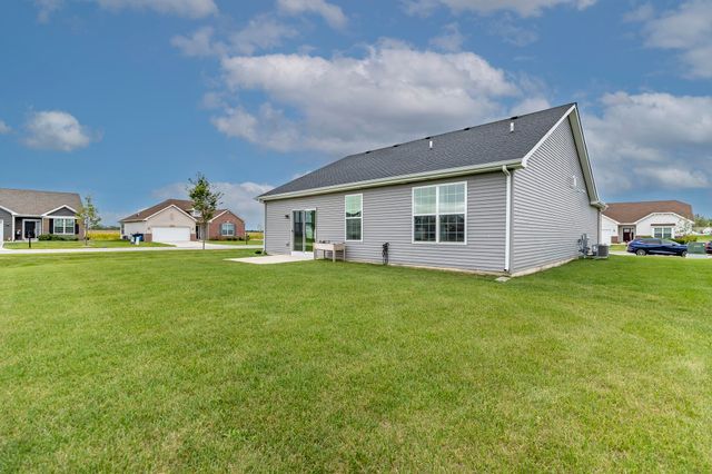 5981 E 116th Avenue, Winfield, IN 46307