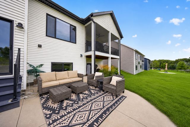 1987 31st Street SW, Rochester, MN 55902