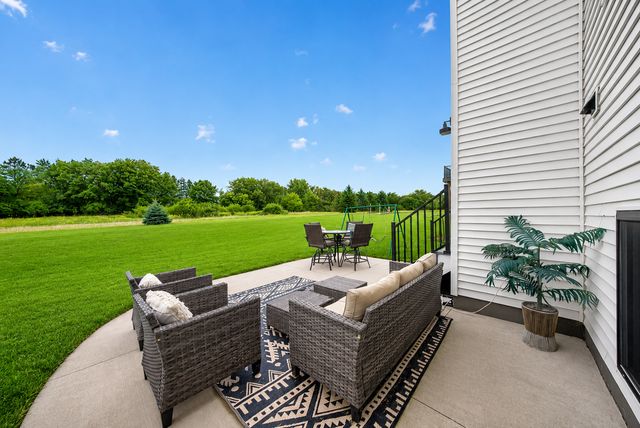 1987 31st Street SW, Rochester, MN 55902