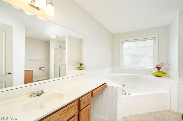 2971 Grandview Drive, Fairlawn, OH 44333