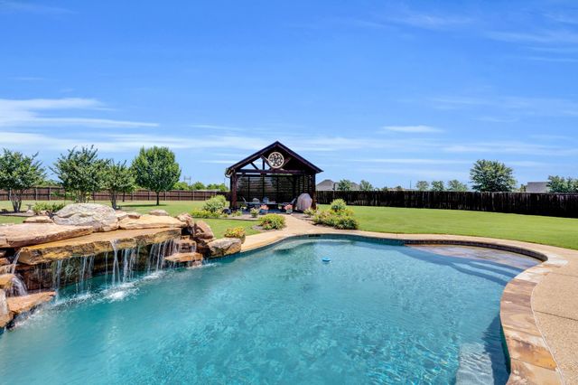 5631 Limestone Lane, Midlothian, TX 76065