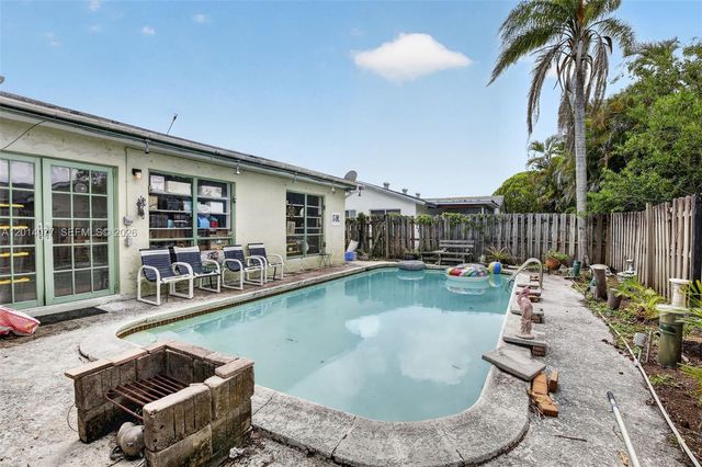 9131 NW 31st Pl, Sunrise, FL 33351