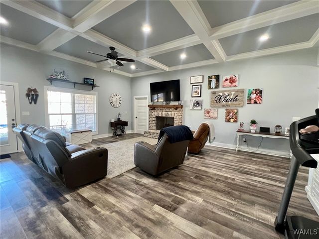 11958 Glen Ridge, Moundville, AL 35474