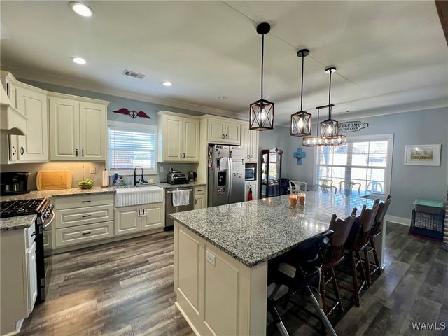 11958 Glen Ridge, Moundville, AL 35474