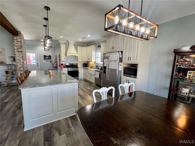 11958 Glen Ridge, Moundville, AL 35474