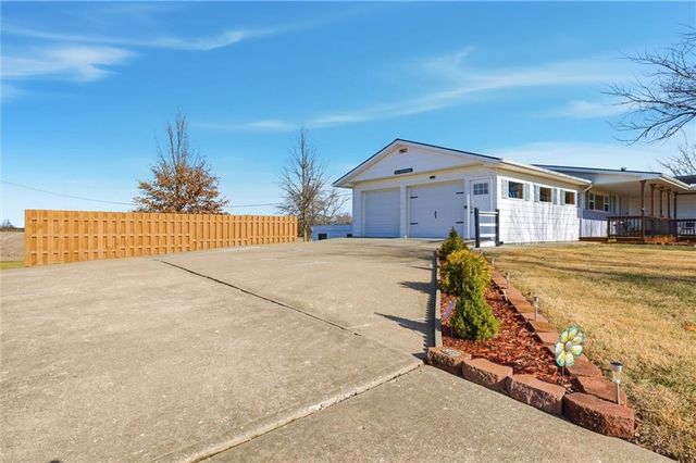 29410 NE 184th Street, Lawson, MO 64062