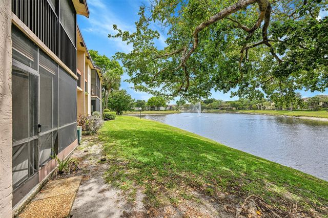 2297 SW 15th Street 125, Deerfield Beach, FL 33442