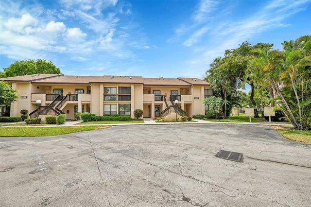 2297 SW 15th Street 125, Deerfield Beach, FL 33442