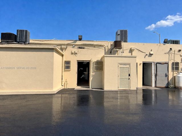 7509 NW 22nd Ave, Miami, FL 33147