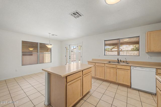 454 W COTTON Lane, Gilbert, AZ 85233