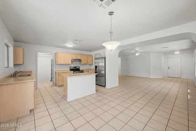 454 W COTTON Lane, Gilbert, AZ 85233