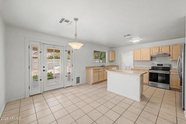 454 W COTTON Lane, Gilbert, AZ 85233