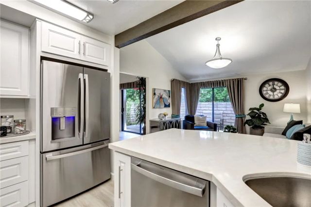 5020 E Atherton Street, Long Beach, CA 90815