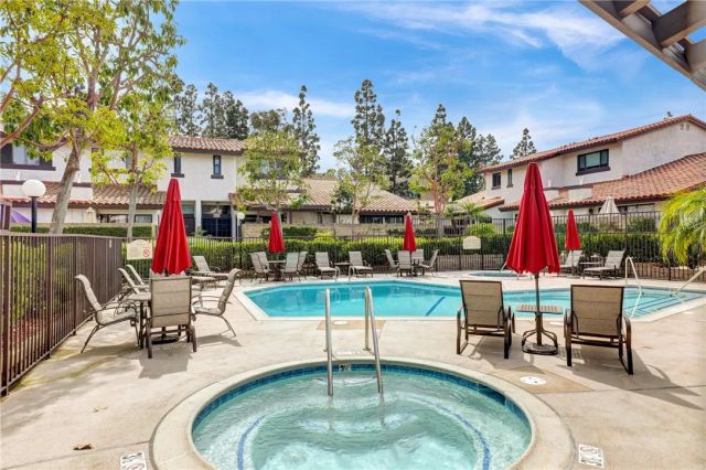 5020 E Atherton Street, Long Beach, CA 90815