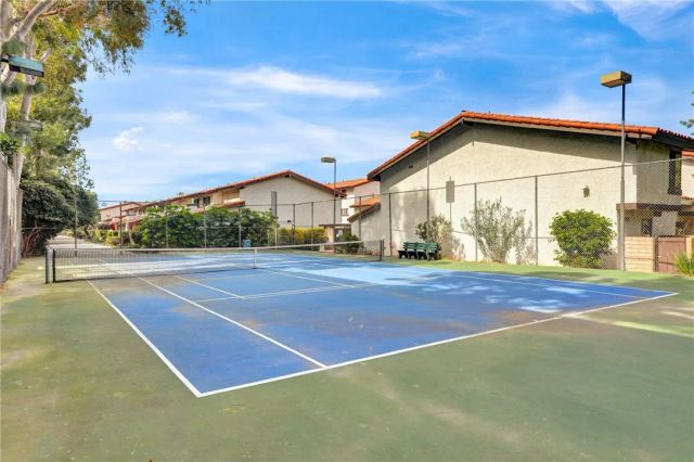 5020 E Atherton Street, Long Beach, CA 90815