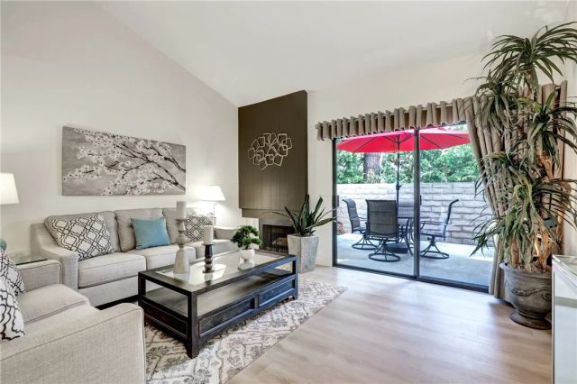 5020 E Atherton Street, Long Beach, CA 90815