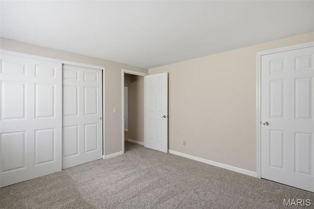 9 Queensboro Drive, St Peters, MO 63376