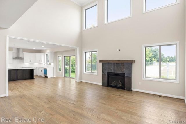 3122 Frankton Drive, Madison Heights, MI 48083