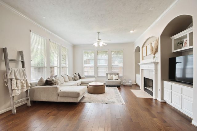 28 Misty Harbor E, Montgomery, TX 77356