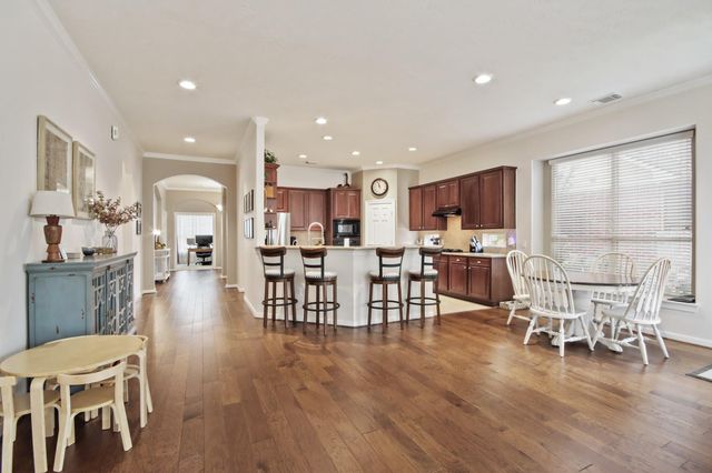 28 Misty Harbor E, Montgomery, TX 77356