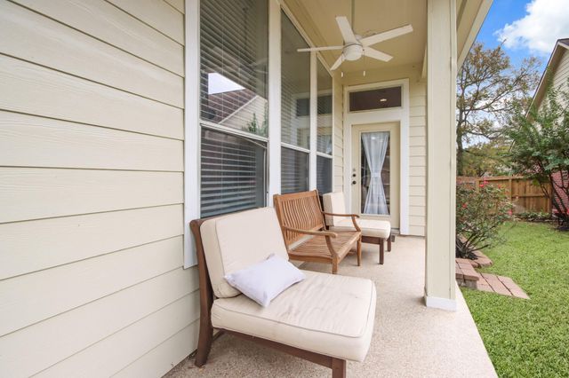 28 Misty Harbor E, Montgomery, TX 77356