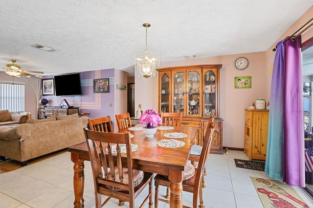 1130 SW Alcantarra Boulevard, Port St. Lucie, FL 34953