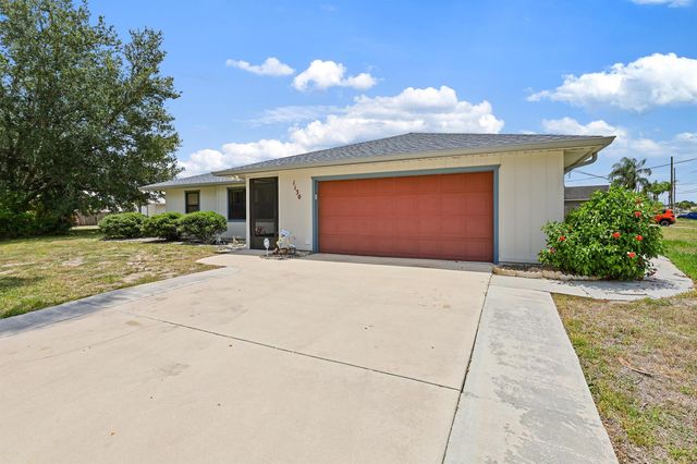 1130 SW Alcantarra Boulevard, Port St. Lucie, FL 34953