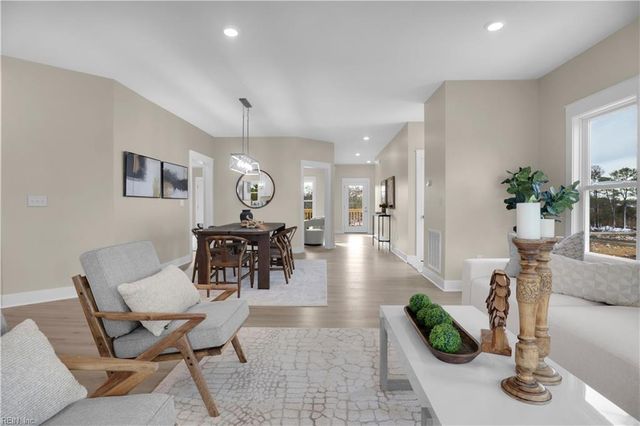 52 North Lawson RD, Poquoson, VA 23662