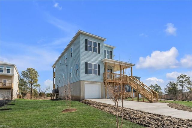 52 North Lawson RD, Poquoson, VA 23662
